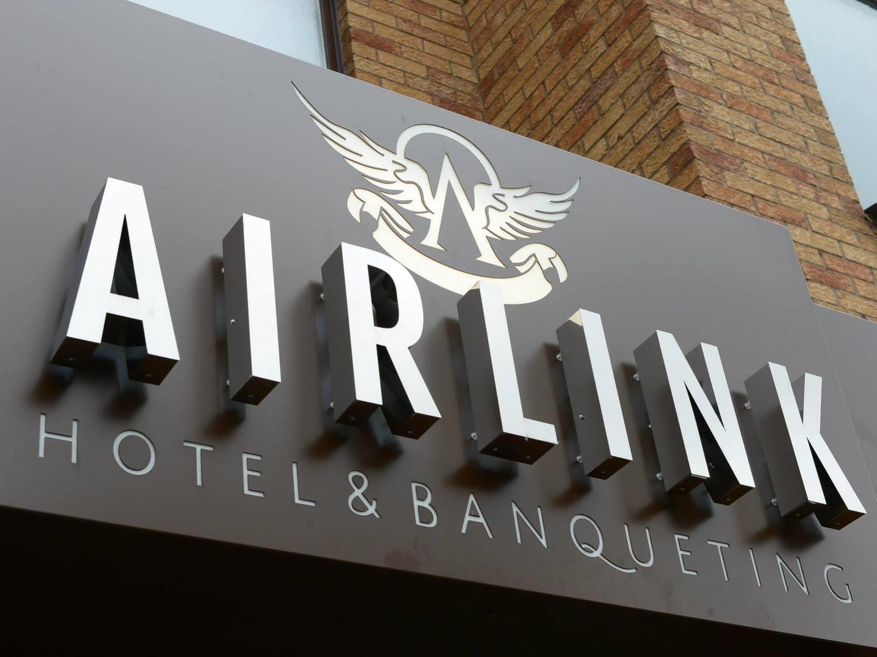 Airlink Hotel Hayes  Exteriör bild